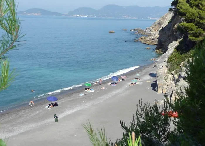 Apartment Bia Punta Bianca